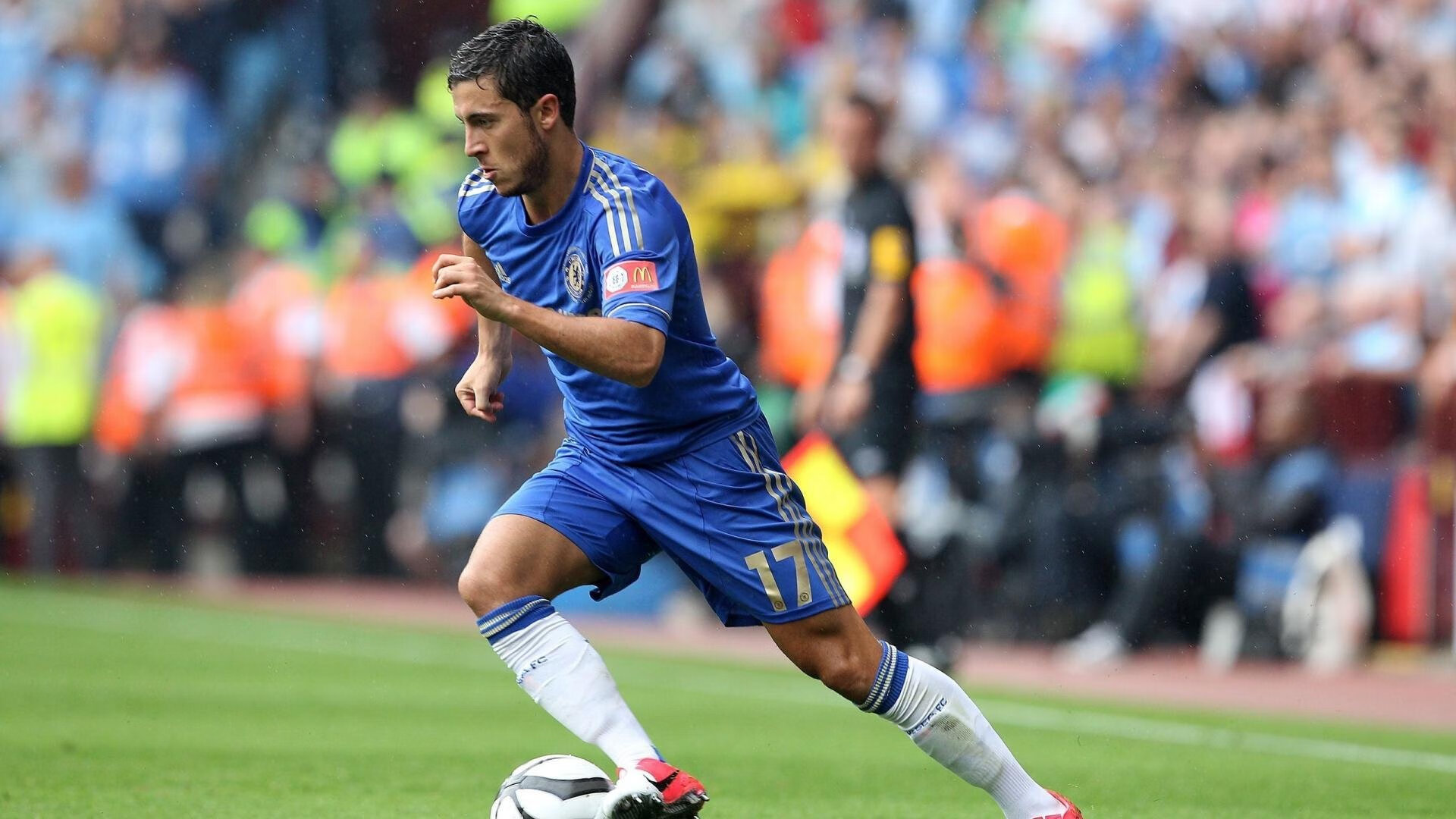 足坛巨星风采出尽，锋线火力全开令对手无可奈何，足坛最强锋线